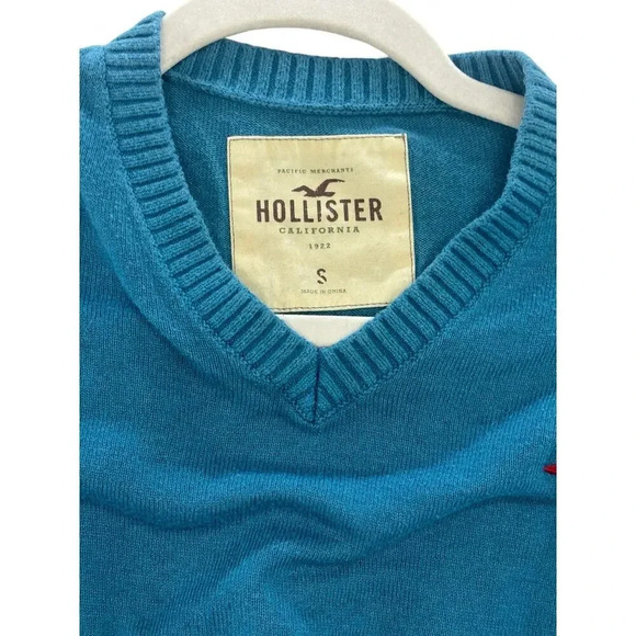 Hollister Co Mens Sweater Blue V-neckline Long Sleeve Pullover Preppy Small - Picture 2 of 5